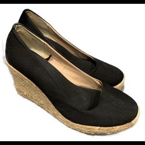 Black Gap wedges